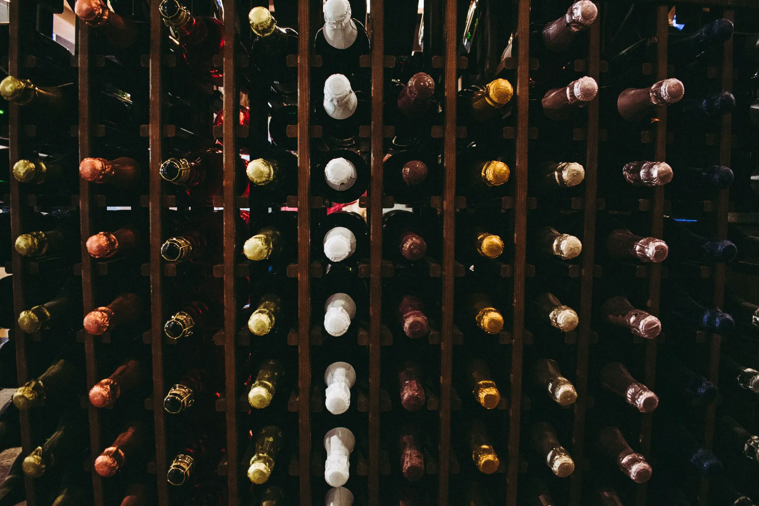 cabernet sauvignon versus sangiovese - wine rack