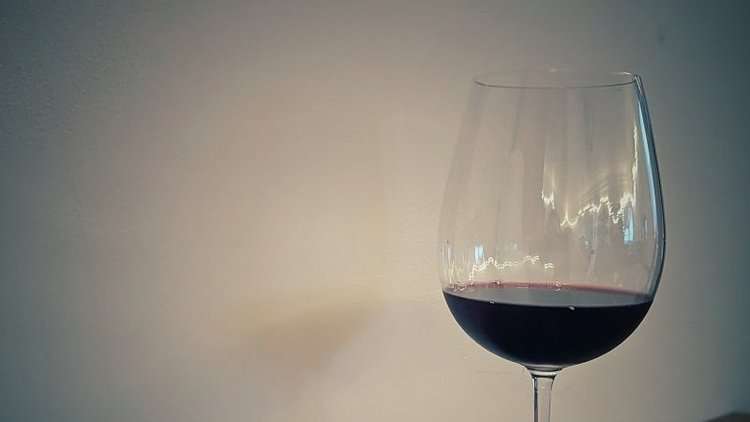 butter red wine - red wine glass
