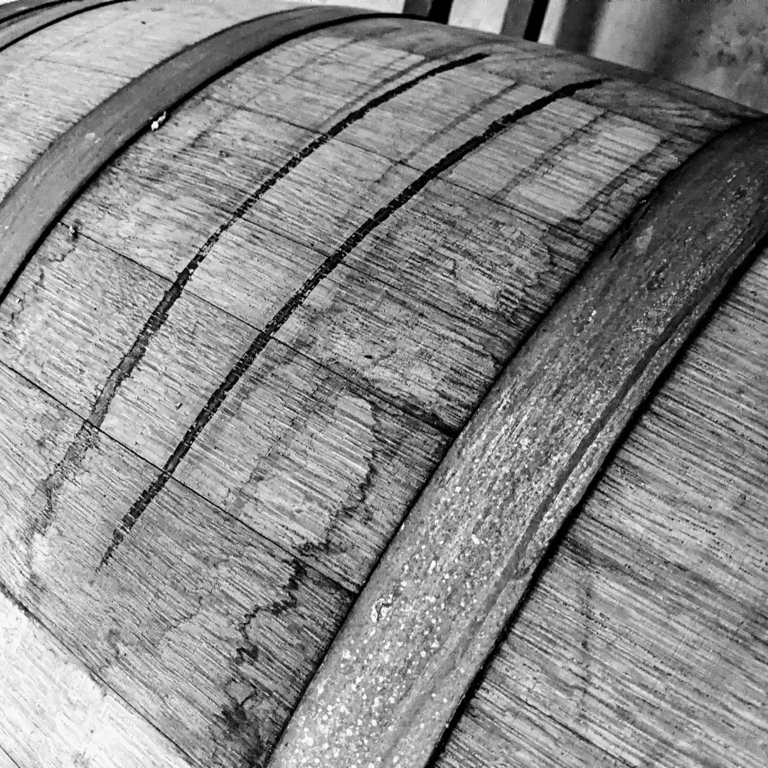 how does wine fermentation work - wine barrel