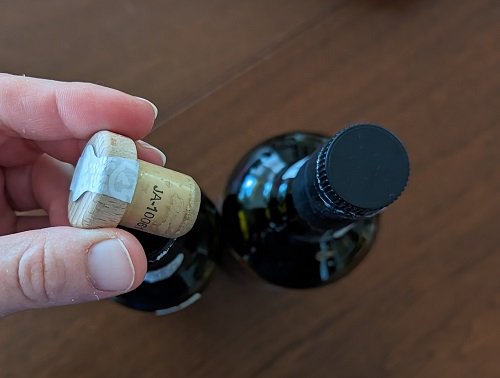 how to tell if wine is fortified - corks