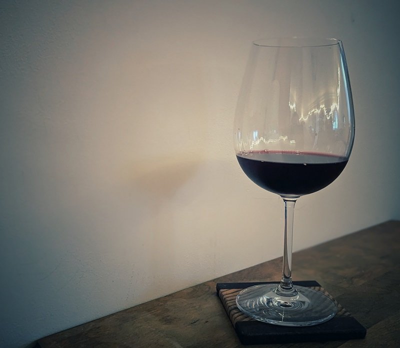 alcohol level in red wine - red wine glass
