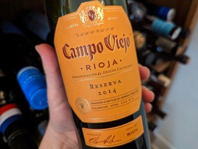 Campo Viejo rioja reserva spanish red wine label - red spanish wine