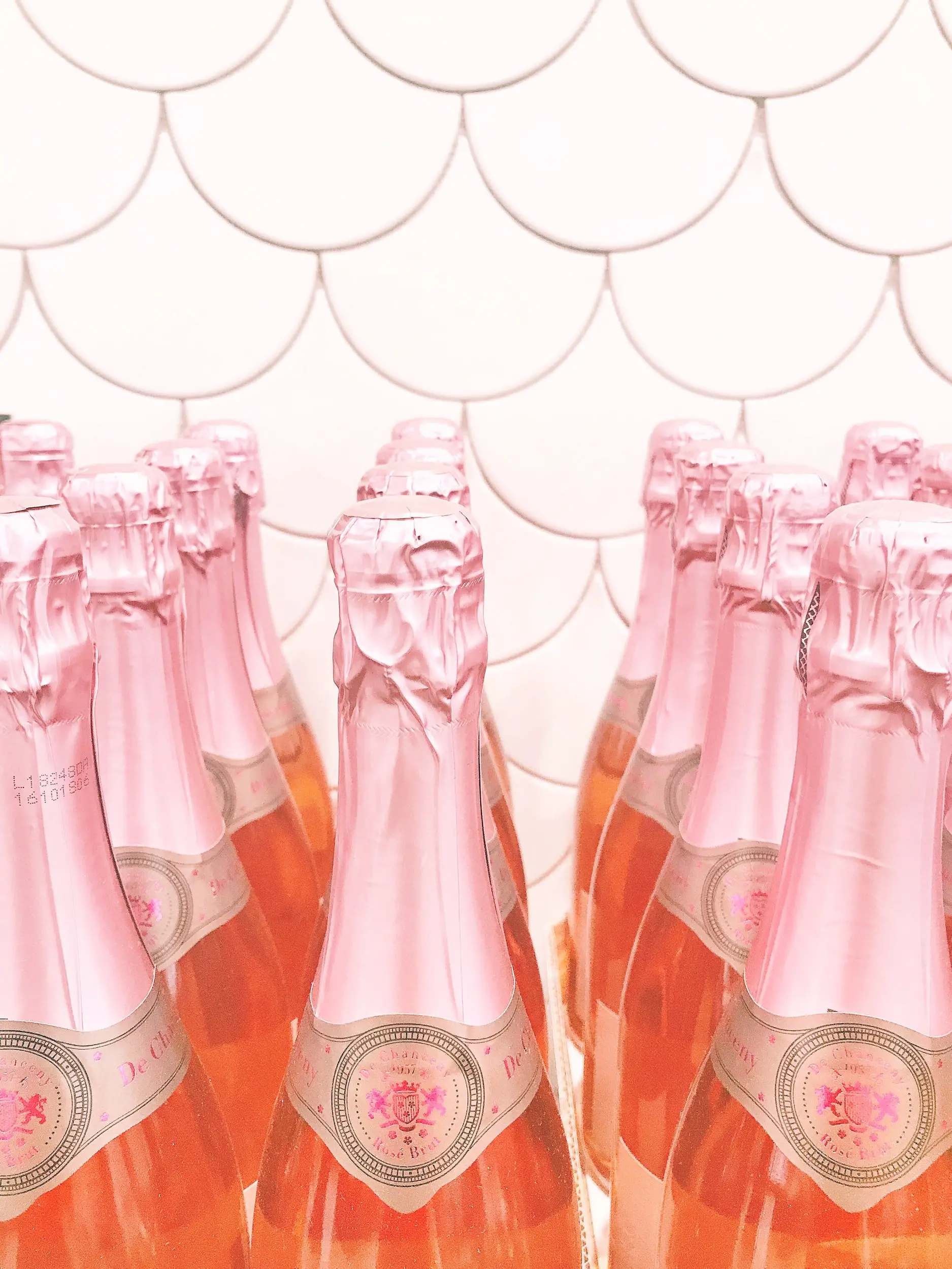 sparkling rose bottles - sparkling rose wine
