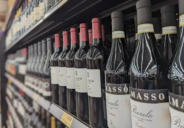 cabernet sauvignon vs tannat - wine store shelf