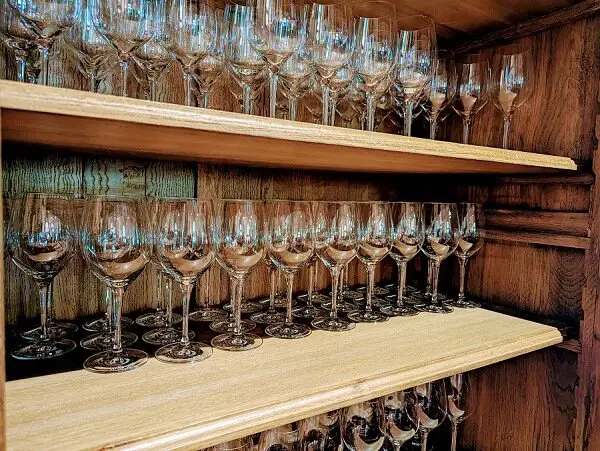 options for food and wine tasting - glasses