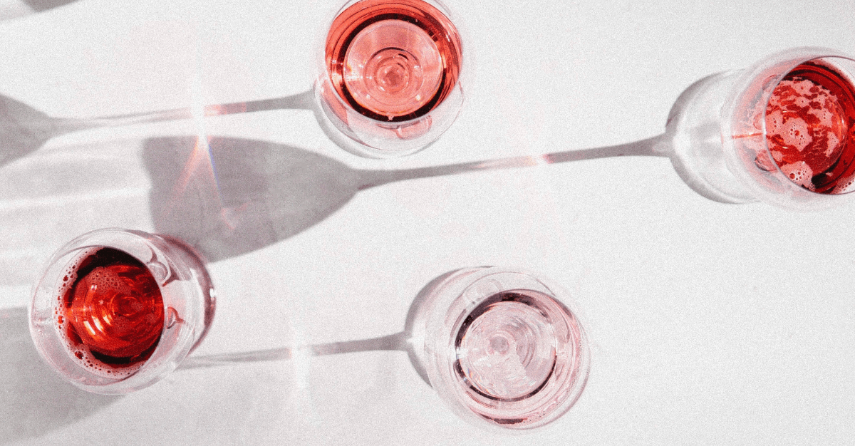 why rose wine is popular on valentine's day - rose wine